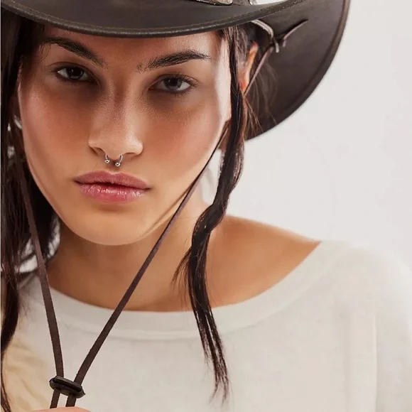 Free People X Understated Leather Gold Coast Hat Cowboy Hat O/S New - Picture 4 of 12